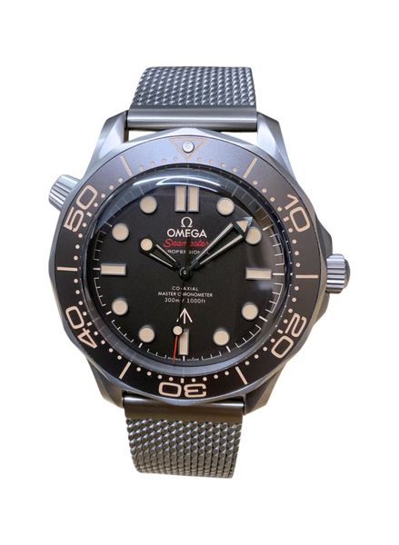 Omega Seamaster Diver 300m - James Bond Edition 210.90.42.20.01.001